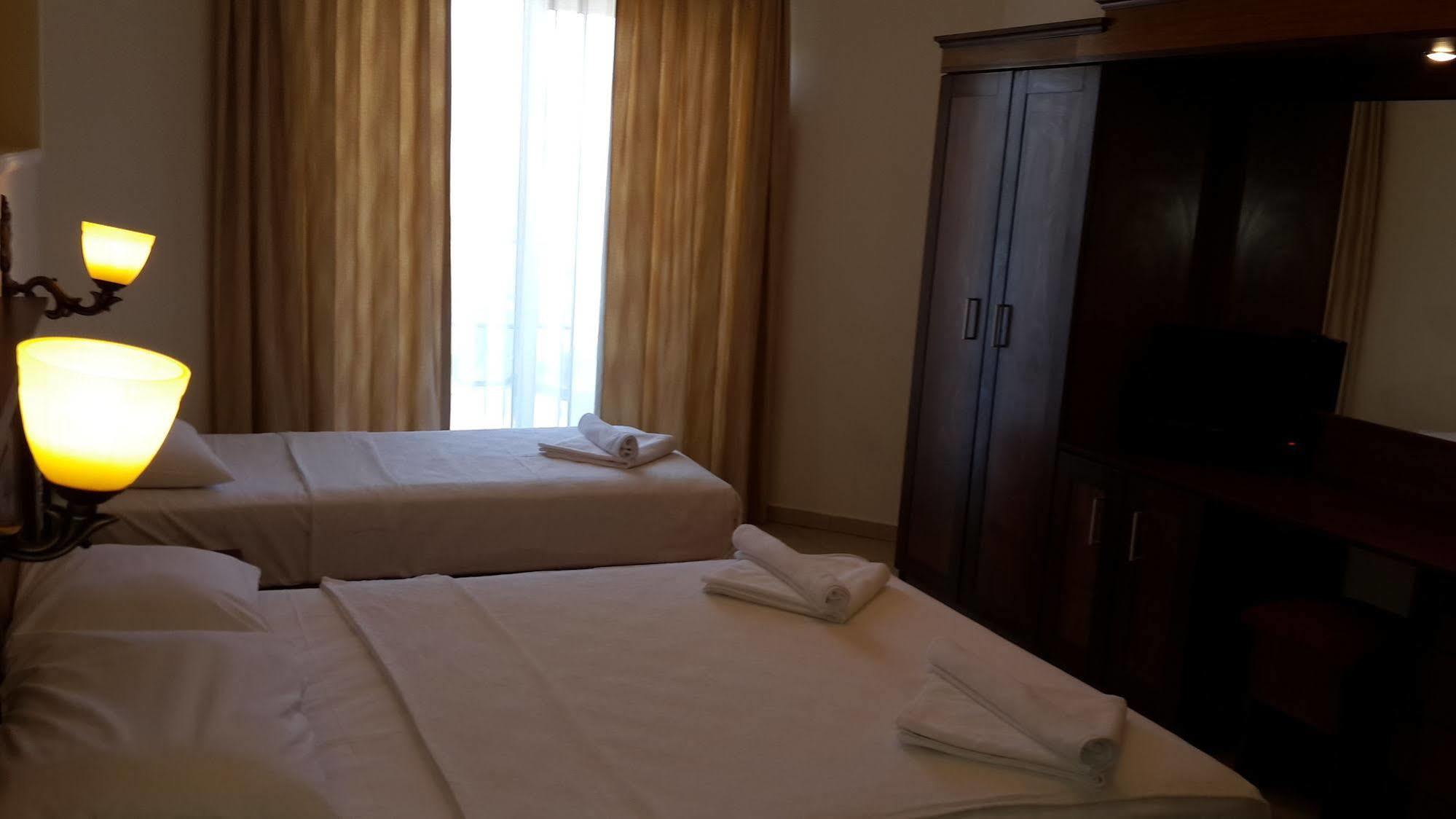 Adaburnu Golmar Hotel Emecik エクステリア 写真