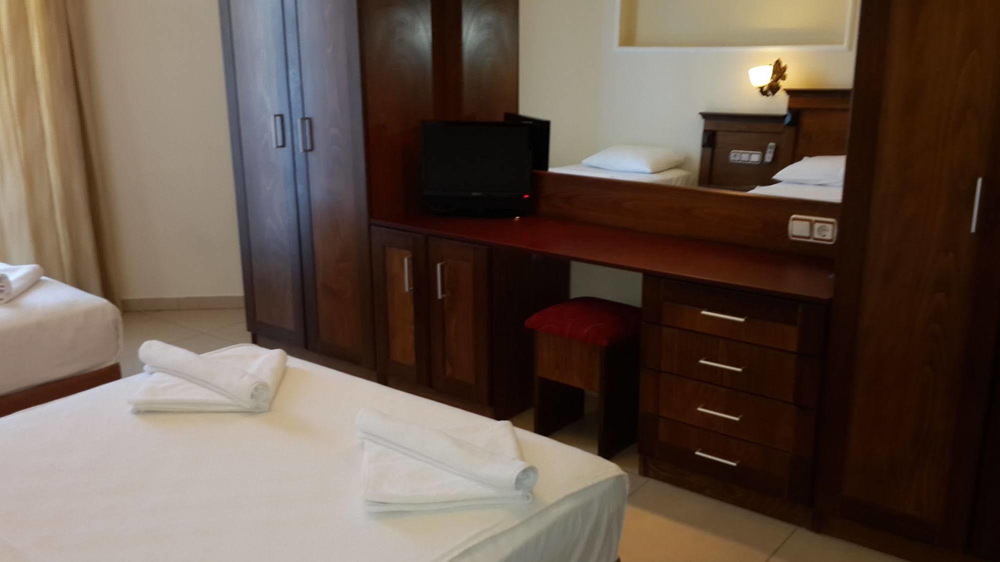 Adaburnu Golmar Hotel Emecik エクステリア 写真